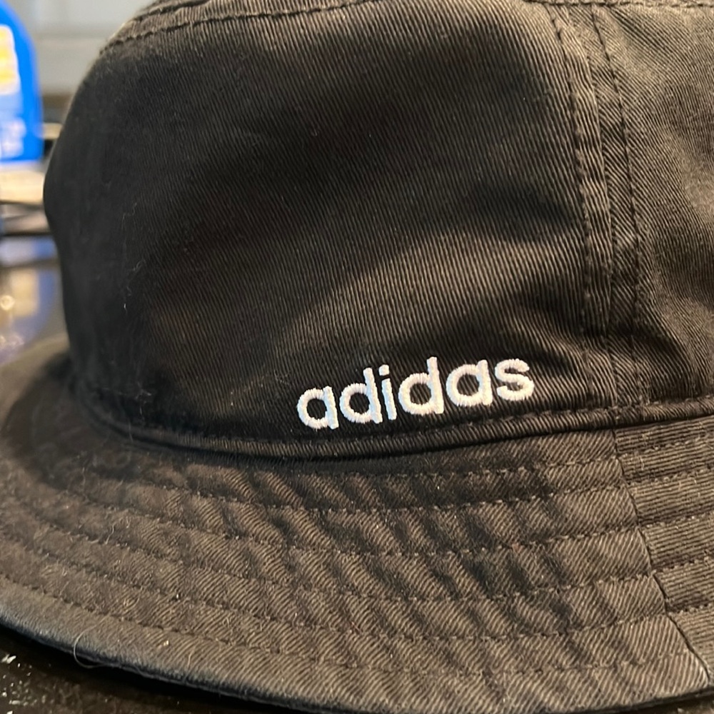 Women’s ADIDAS bucket hat